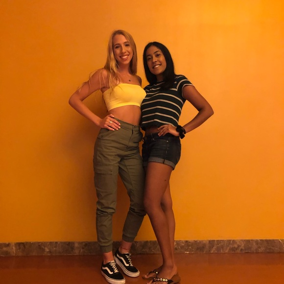 Meet your Posher, Anna - Picture 4 of 7